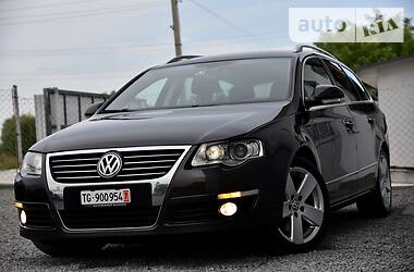 Універсал Volkswagen Passat 2010 в 