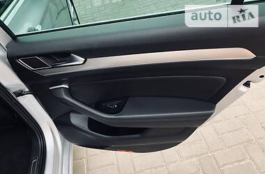 Универсал Volkswagen Passat 2016 в 
