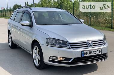 Універсал Volkswagen Passat 2013 в 