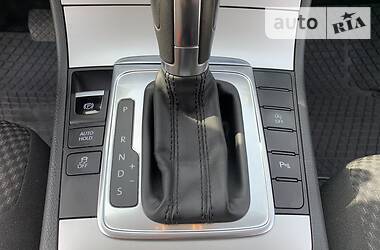 Універсал Volkswagen Passat 2013 в 