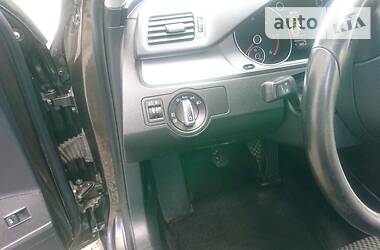 Седан Volkswagen Passat 2012 в 