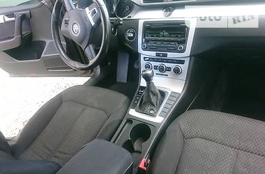 Седан Volkswagen Passat 2012 в 