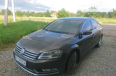 Седан Volkswagen Passat 2012 в 