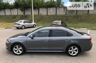 Седан Volkswagen Passat 2015 в 