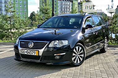 Универсал Volkswagen Passat 2010 в Ивано-Франковске