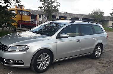 Volkswagen Passat 2011