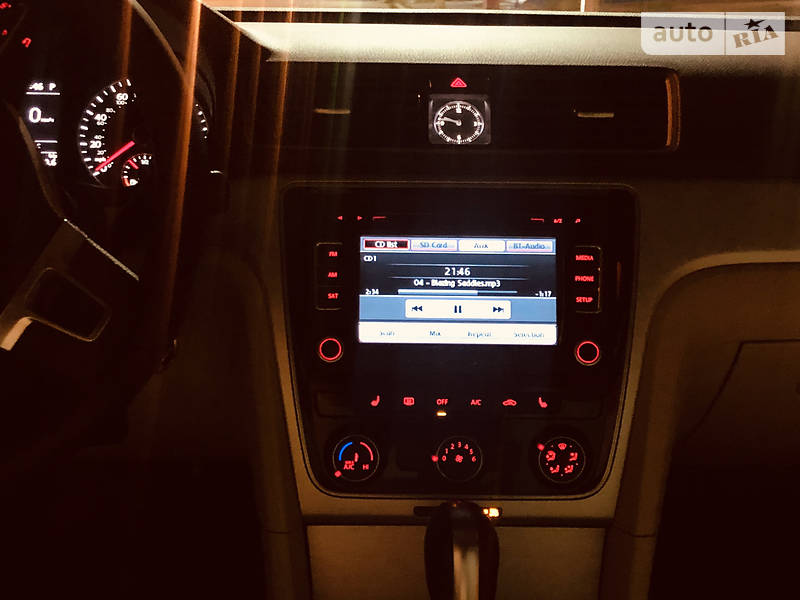 Седан Volkswagen Passat 2013 в Харкові фото 38 Седан Volkswagen Passat 2013 в Харкові