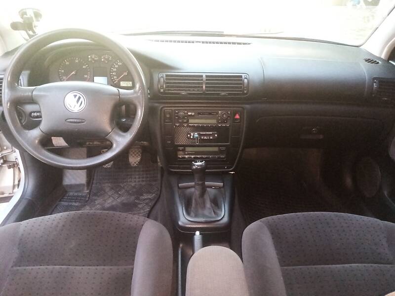 Универсал Volkswagen Passat 2000 в Новоархангельске