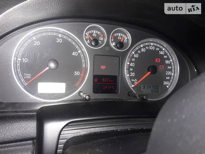 Седан Volkswagen Passat 2001 в Рівному