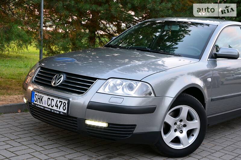 Седан Volkswagen Passat 2002 в Дрогобичі