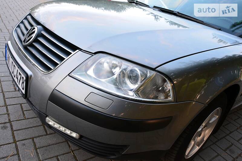 Седан Volkswagen Passat 2002 в Дрогобичі