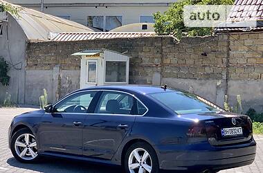 Седан Volkswagen Passat 2015 в 