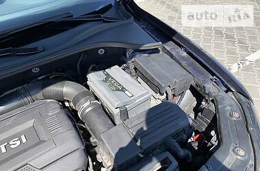 Седан Volkswagen Passat 2015 в 