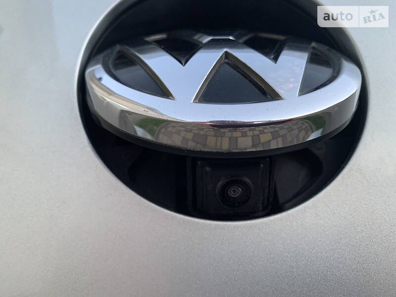 Універсал Volkswagen Passat 2015 в Луцьку