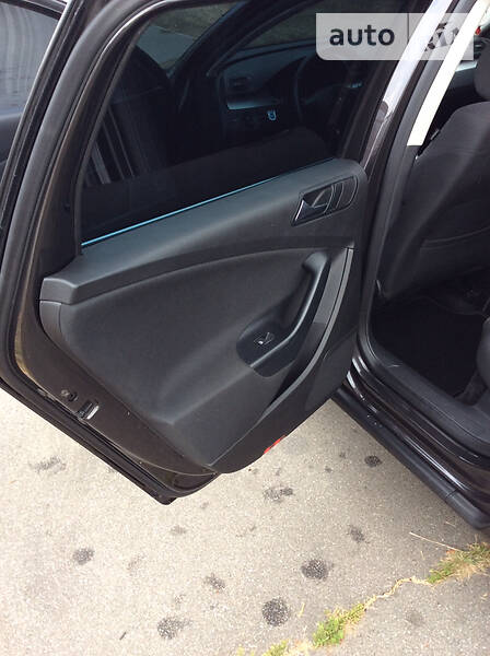 Універсал Volkswagen Passat 2010 в Києві