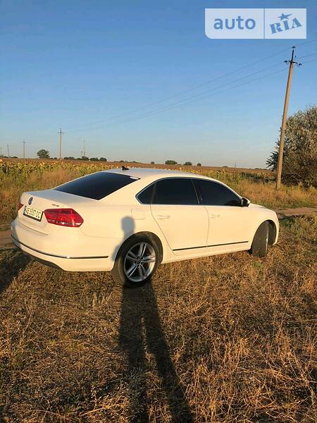 Седан Volkswagen Passat 2014 в Дніпрі фото 11 Седан Volkswagen Passat 2014 в Дніпрі