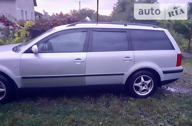 Універсал Volkswagen Passat 1999 в 