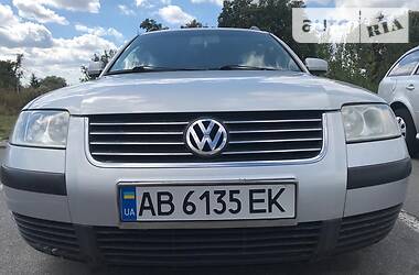 Універсал Volkswagen Passat 2001 в 