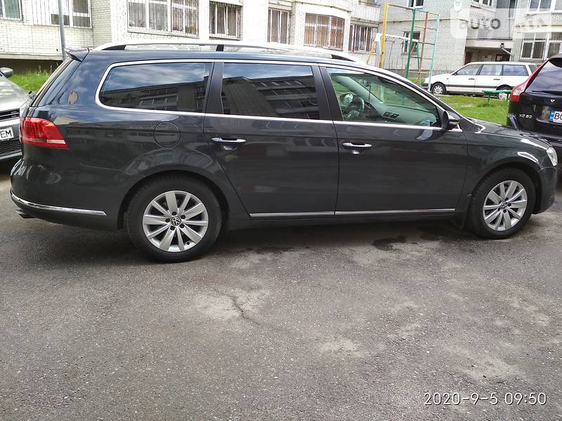 Универсал Volkswagen Passat 2011 в Львове