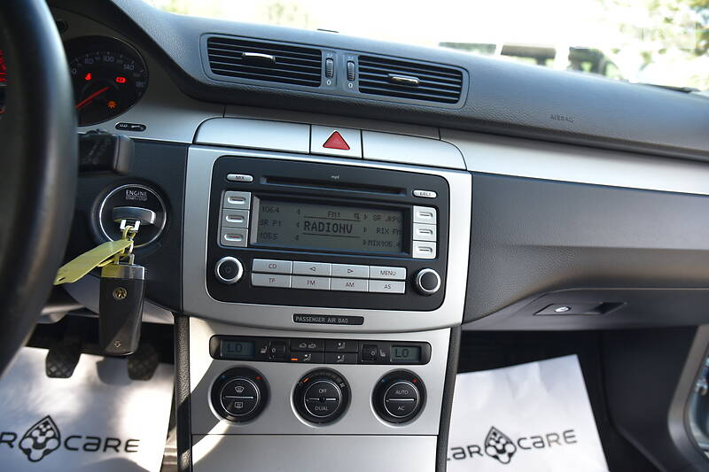 Універсал Volkswagen Passat 2008 в Дрогобичі