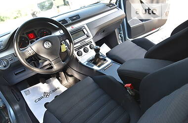 Універсал Volkswagen Passat 2008 в 