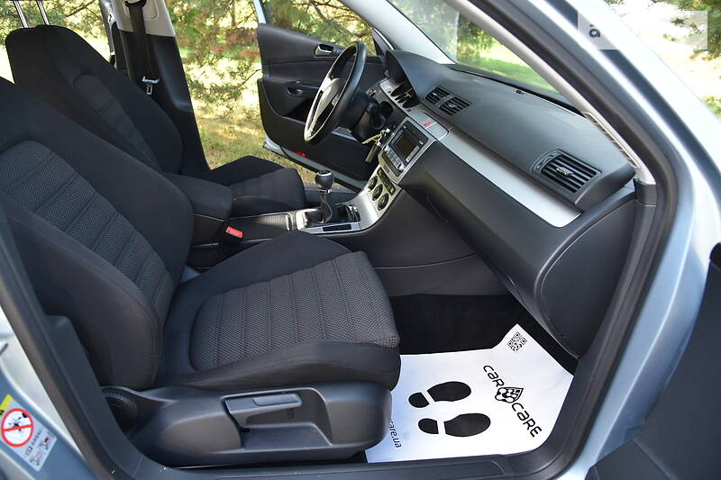 Універсал Volkswagen Passat 2008 в Дрогобичі