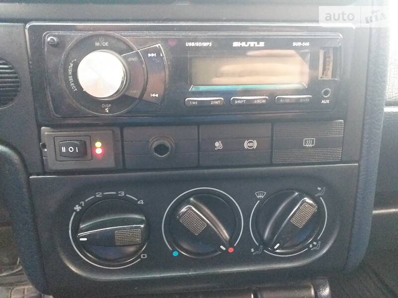 Універсал Volkswagen Passat 1994 в Теофіполі