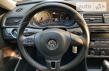Седан Volkswagen Passat 2013 в Славянске