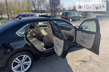 Седан Volkswagen Passat 2015 в 