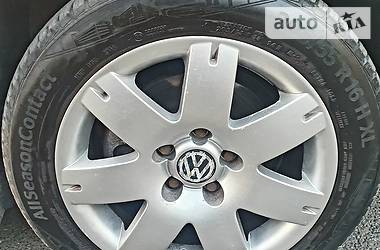 Универсал Volkswagen Passat 2001 в Киеве