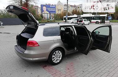 Универсал Volkswagen Passat 2013 в Ивано-Франковске