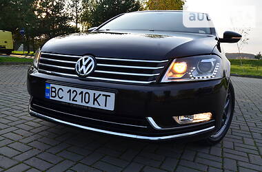 Седан Volkswagen Passat 2011 в Дрогобичі
