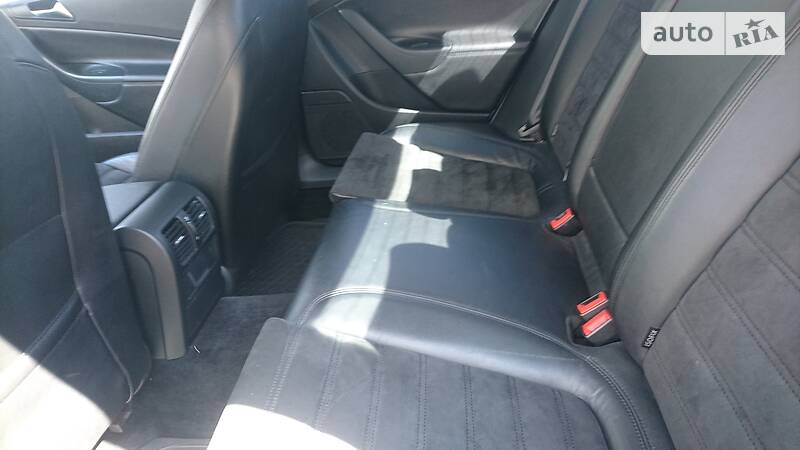 Седан Volkswagen Passat 2010 в Киеве фото 14 Седан Volkswagen Passat 2010 в Киеве