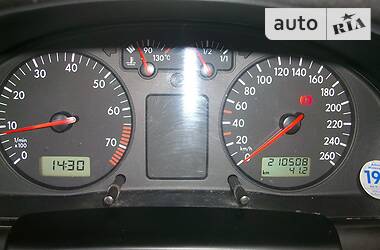 Универсал Volkswagen Passat 1999 в Ивано-Франковске