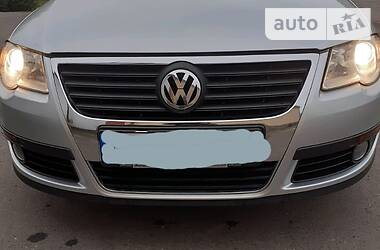 Седан Volkswagen Passat 2005 в 