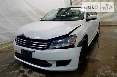 Седан Volkswagen Passat 2013 в Кропивницькому