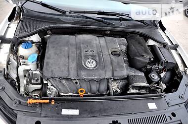 Седан Volkswagen Passat 2012 в Львове