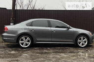 Седан Volkswagen Passat 2014 в Славянске