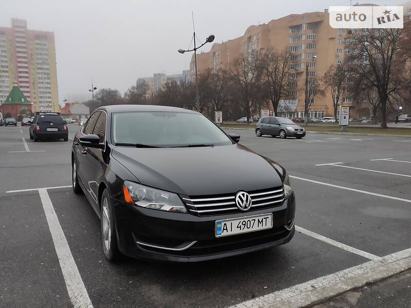 Седан Volkswagen Passat 2013 в Киеве
