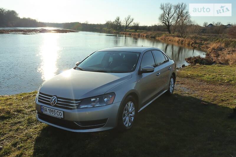 Седан Volkswagen Passat 2014 в Голованевске