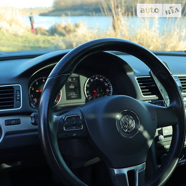 Седан Volkswagen Passat 2014 в Голованевске