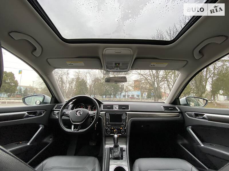 Седан Volkswagen Passat 2016 в Херсоне