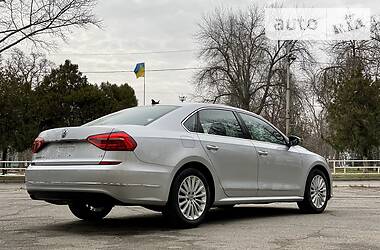 Седан Volkswagen Passat 2016 в Херсоні