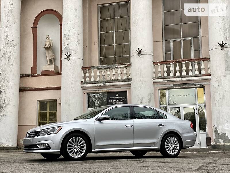 Седан Volkswagen Passat 2016 в Херсоне