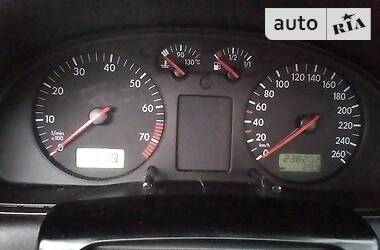 Седан Volkswagen Passat 2000 в 
