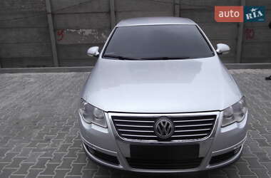 Седан Volkswagen Passat 2008 в Софиевской Борщаговке