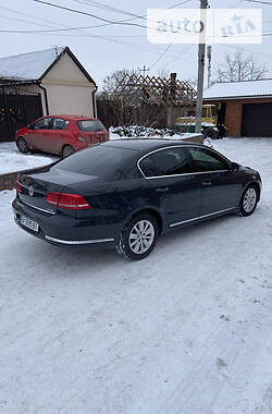 Седан Volkswagen Passat 2013 в 