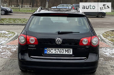 Универсал Volkswagen Passat 2006 в Львове