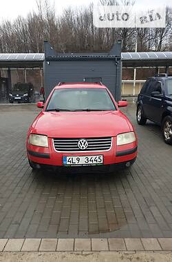 Универсал Volkswagen Passat 2002 в Тячеве