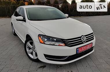 Седан Volkswagen Passat 2014 в Стрые